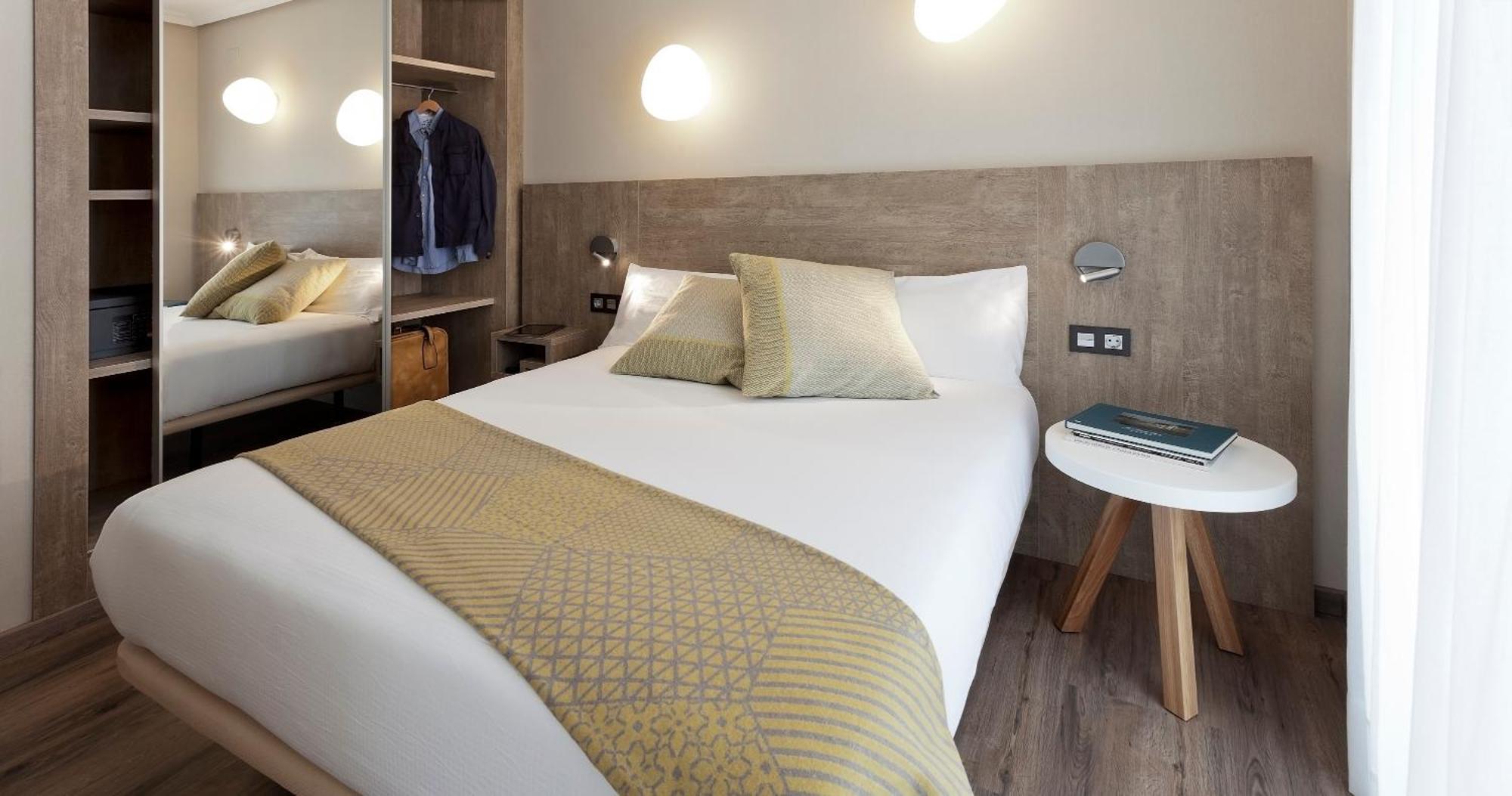 אינסה Hotel Dos Rios Central מראה חיצוני תמונה