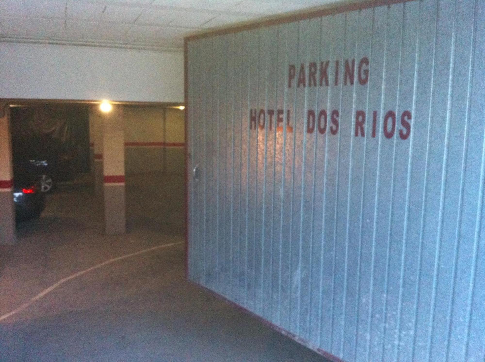 אינסה Hotel Dos Rios Central מראה חיצוני תמונה
