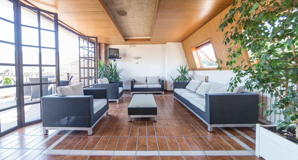 אינסה Hotel Dos Rios Central מראה חיצוני תמונה
